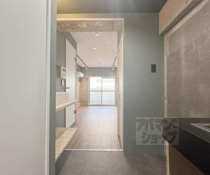 【デイスターアベニュー】