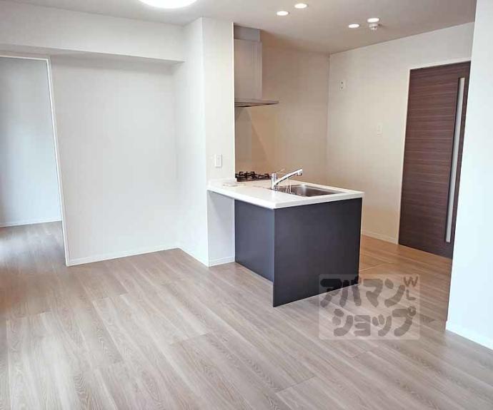 【LaTour桃山】間取