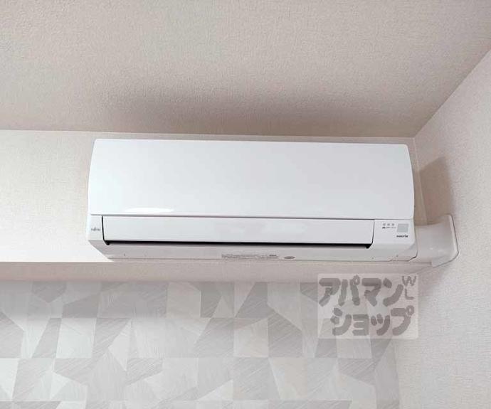 【LaTour桃山】間取