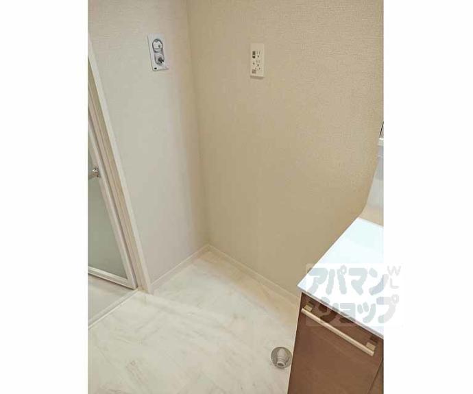 【LaTour桃山】間取