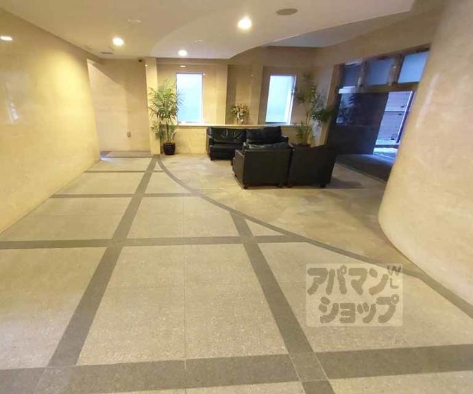 【ライオンズマンション烏丸通】間取