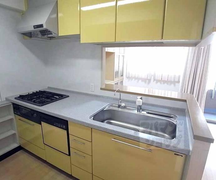 【ライオンズマンション烏丸通】間取