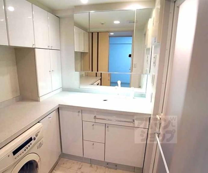 【ライオンズマンション烏丸通】間取