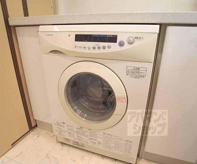 【ライオンズマンション烏丸通】間取