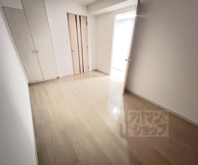【ライオンズマンション烏丸通】間取