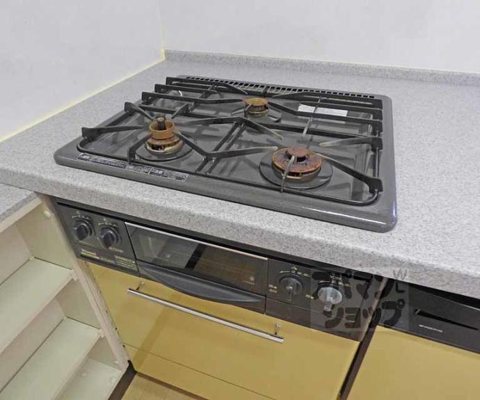 【ライオンズマンション烏丸通】間取