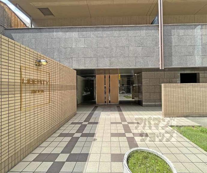 【リバティ四条烏丸】間取