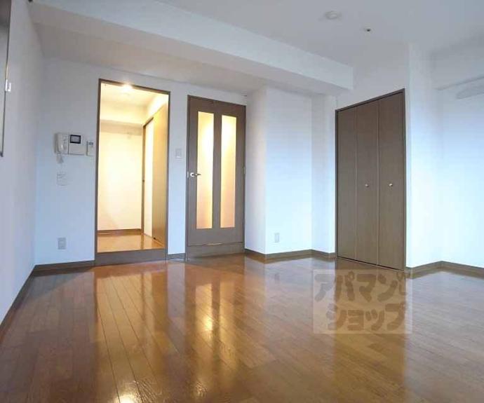 【リバティ四条烏丸】間取