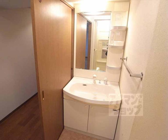 【リバティ四条烏丸】間取