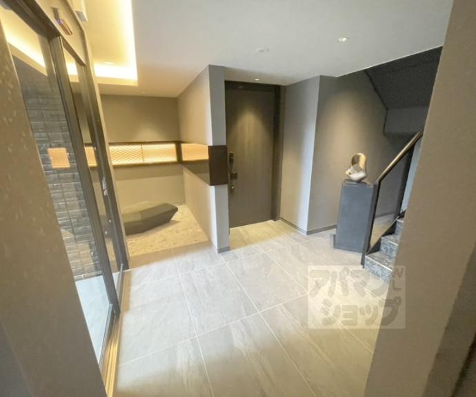 【ヴェスプッチ二条城】間取