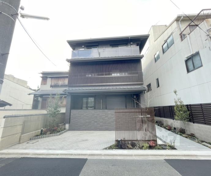 【ヴェスプッチ二条城】間取