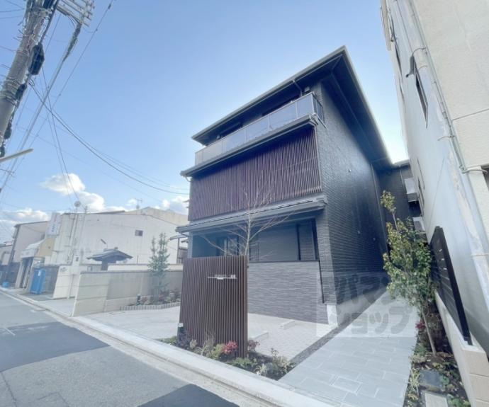 【ヴェスプッチ二条城】間取