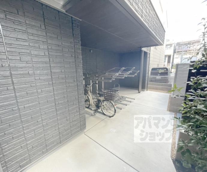 【ヴェスプッチ二条城】間取