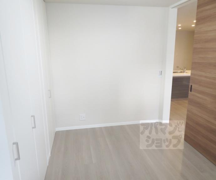 【ヴェスプッチ二条城】間取