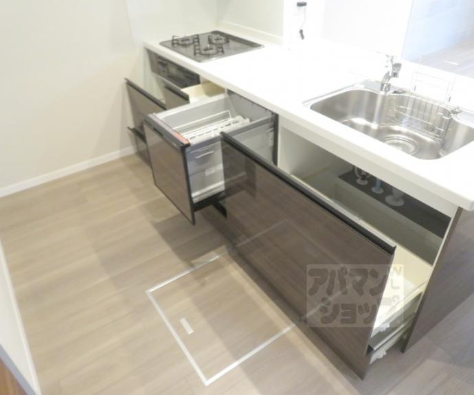 【ヴェスプッチ二条城】間取