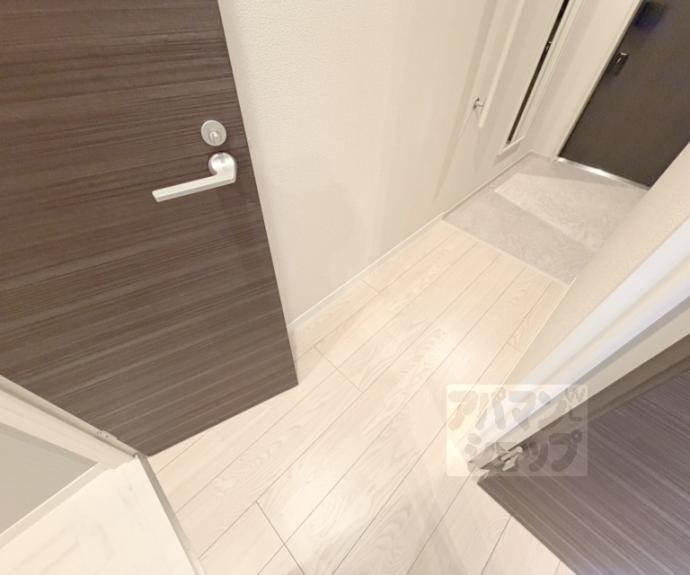 【ヴェスプッチ二条城】間取