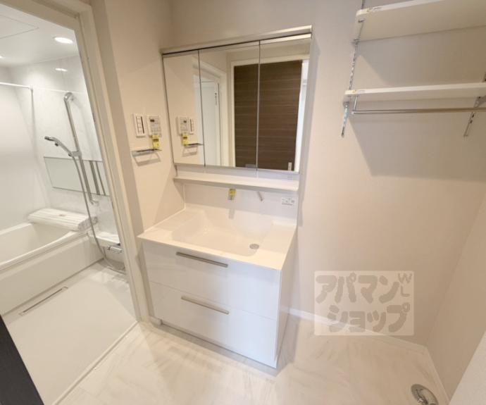 【ヴェスプッチ二条城】間取