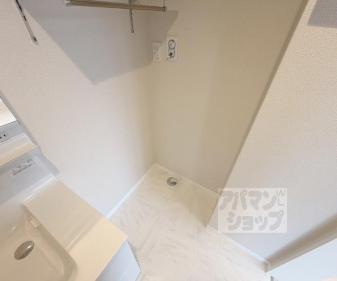 【ヴェスプッチ二条城】間取