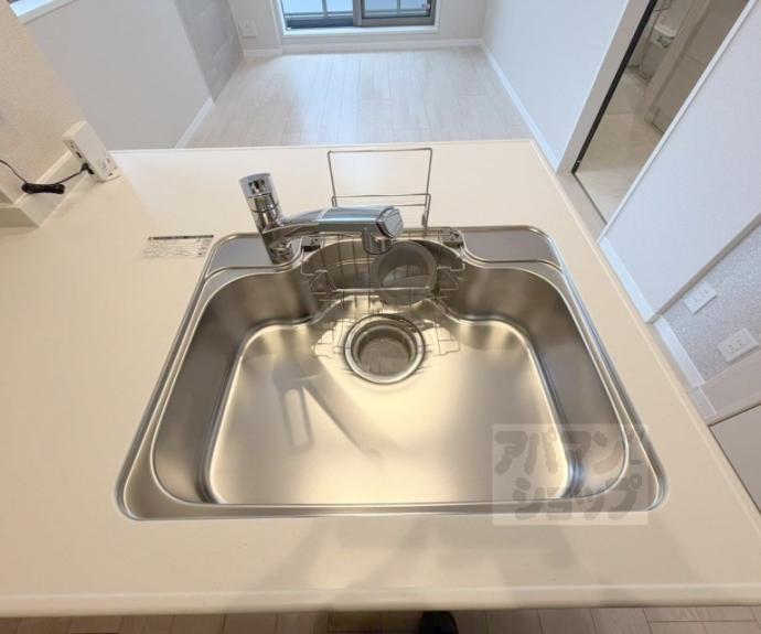 【ヴェスプッチ二条城】間取