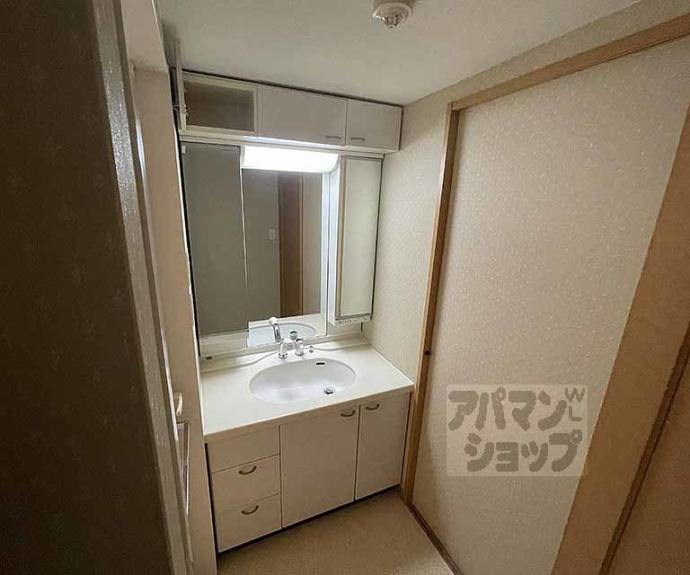 【メロディーハイム堺町】間取