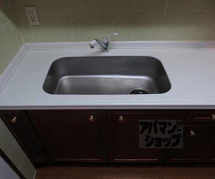 【メロディーハイム二条城】間取