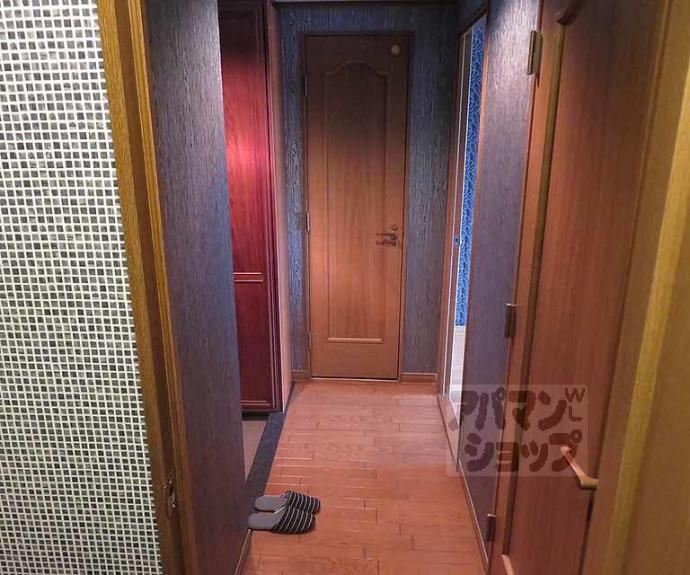 【メロディーハイム二条城】間取