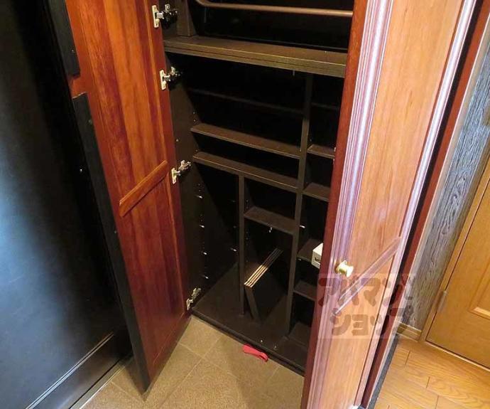 【メロディーハイム二条城】間取