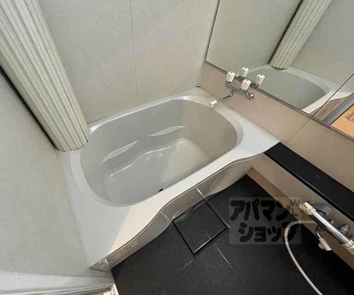 【四条高倉スカイハイツ】間取