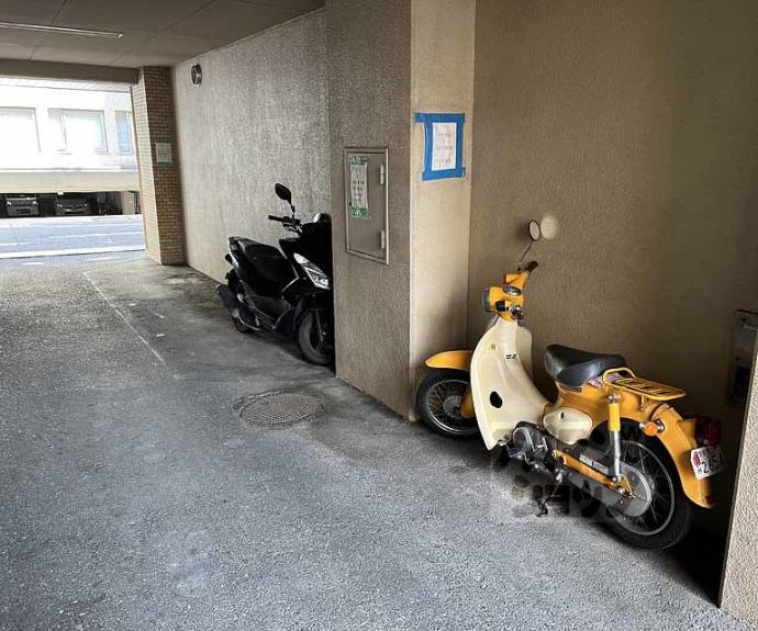 【二条麩屋町ビューハイツ】