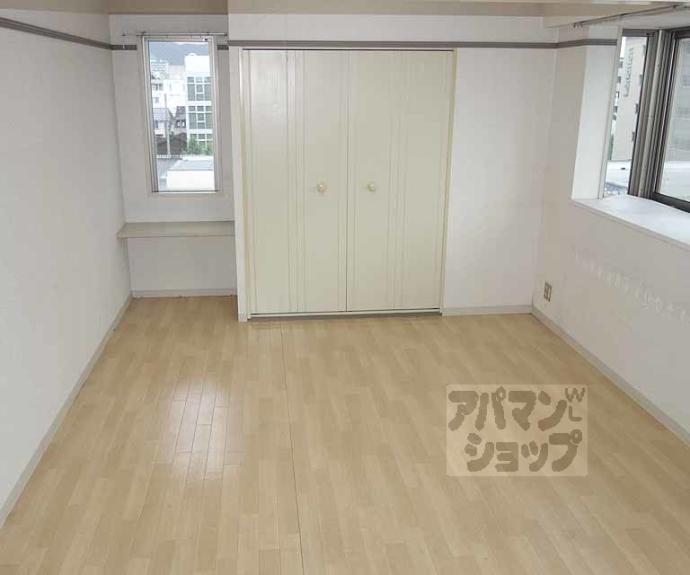 【ダイアパレス西大路御池】間取