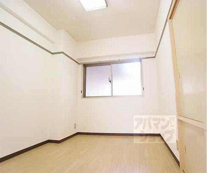 【ダイアパレス西大路御池】間取