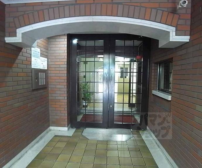 【シェモア御池衣棚】