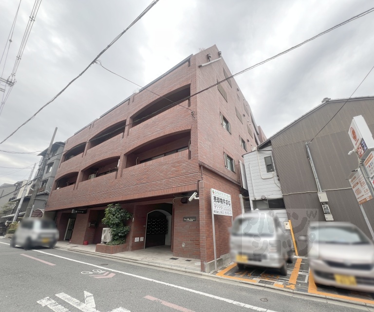 シェモア御池衣棚