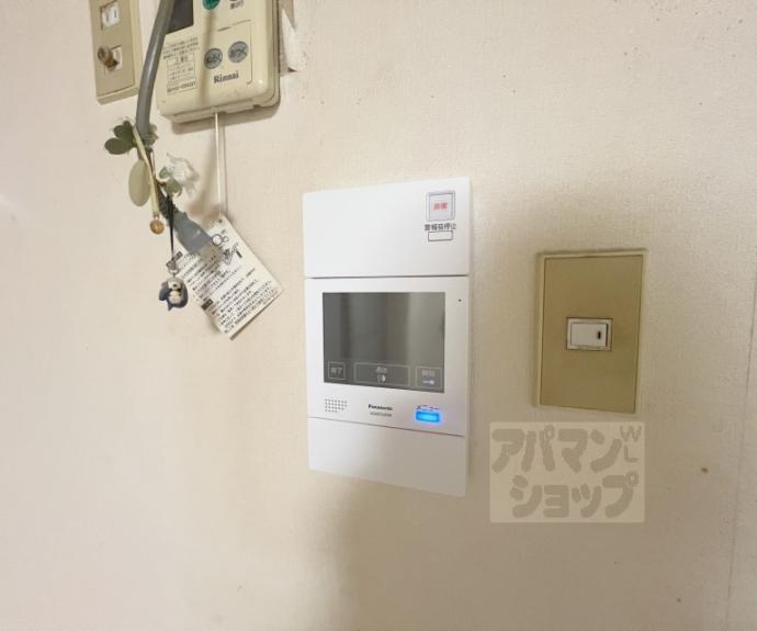 【シェモア御池衣棚】間取