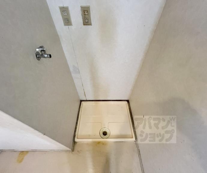 【シェモア御池衣棚】間取