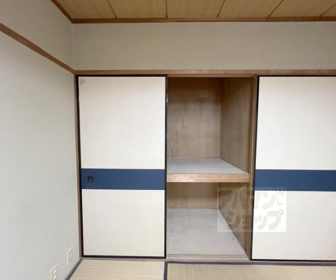 【シェモア御池衣棚】間取