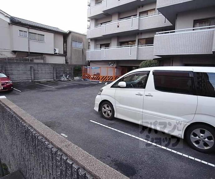 【ロイヤルコート柳馬場】間取