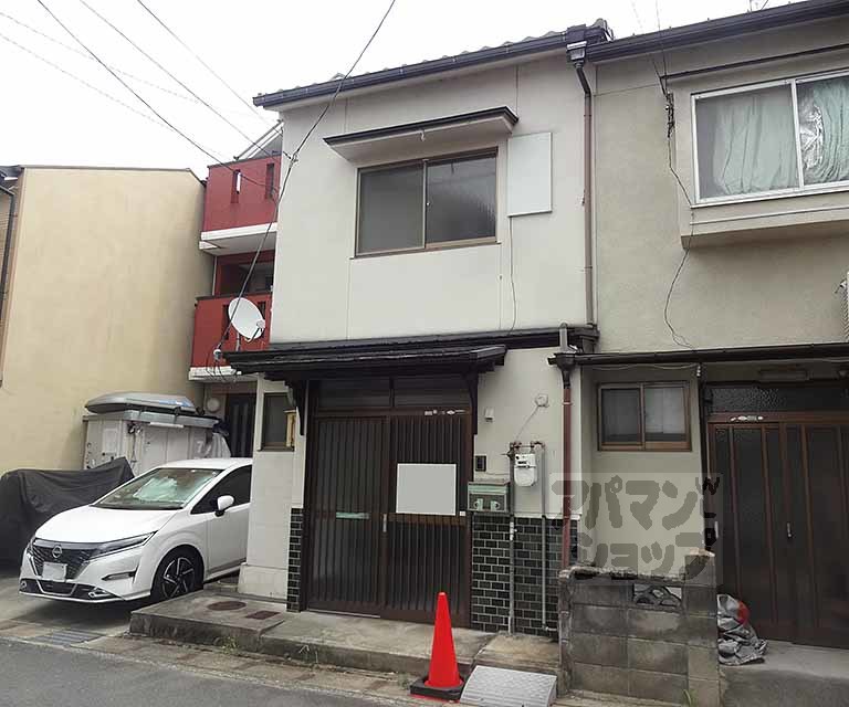 西野貸家