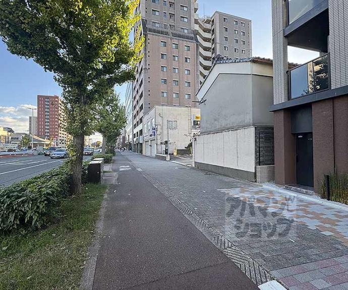 【ソルティア京都四条堀川】間取