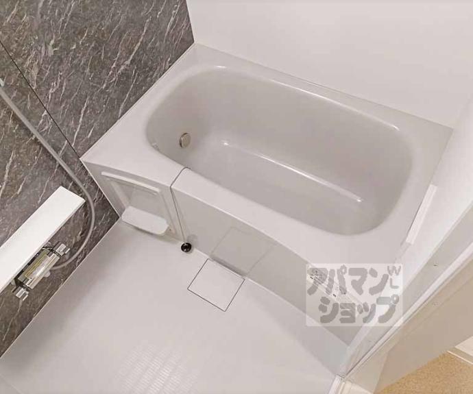 【レジデンス　グレース】間取