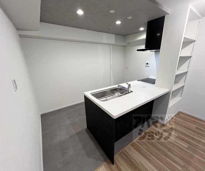 【富小路アーバンライフ】間取