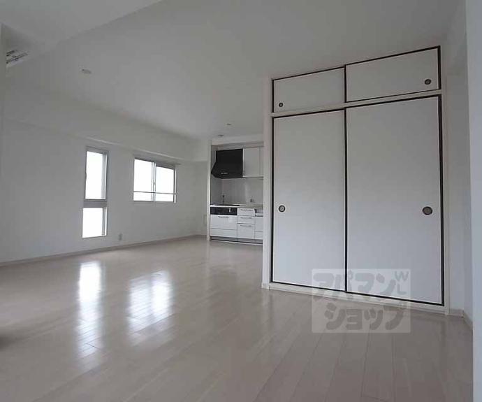 【グランドムール四条烏丸西】間取