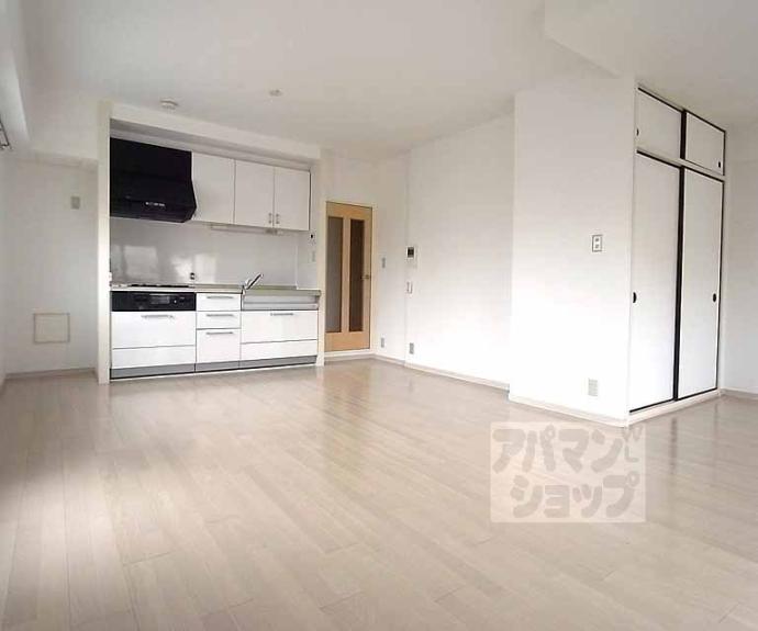 【グランドムール四条烏丸西】間取