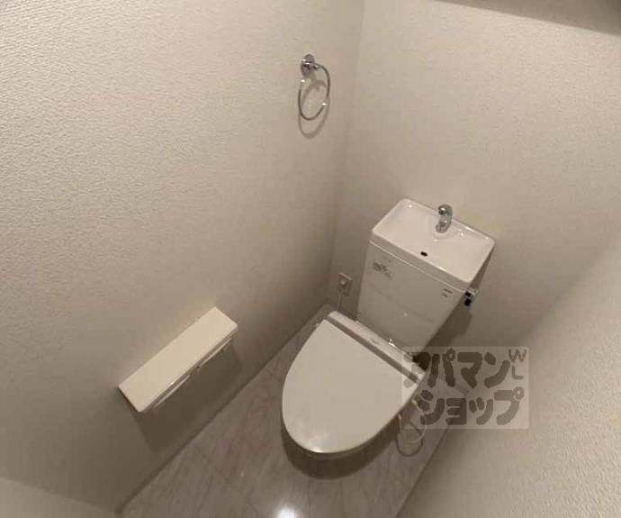 【ラサール御所南】間取