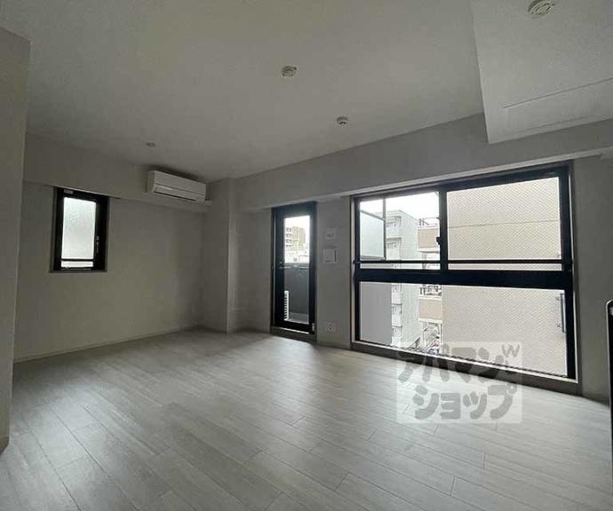 【ＣＡＬＭ姉小路通】間取