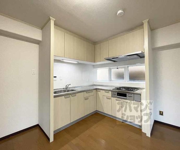 【ノバカネイチ富小路】間取