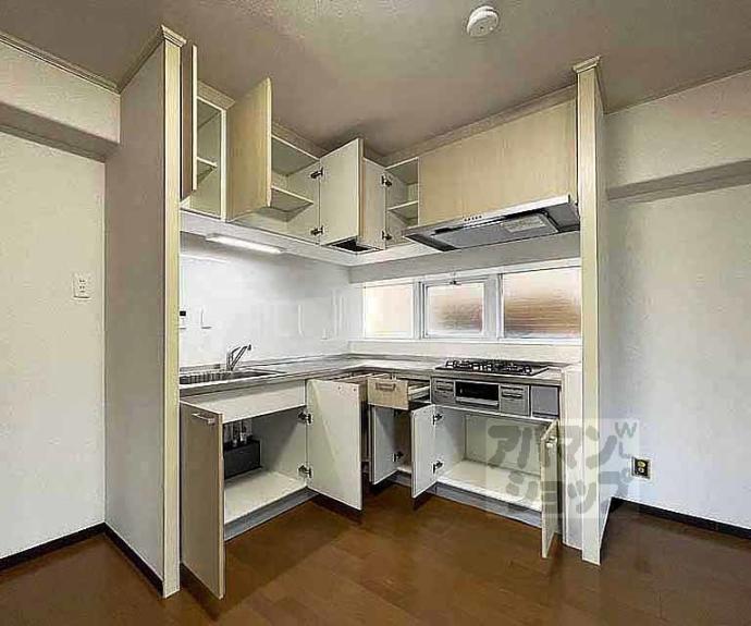 【ノバカネイチ富小路】間取