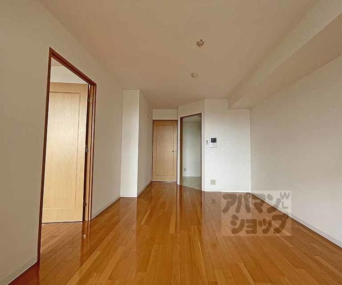 【烏丸アネックスⅡ】間取