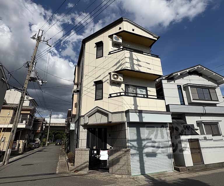 川島六ノ坪町貸家