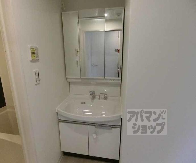 【ソルテラス嵯峨嵐山】間取